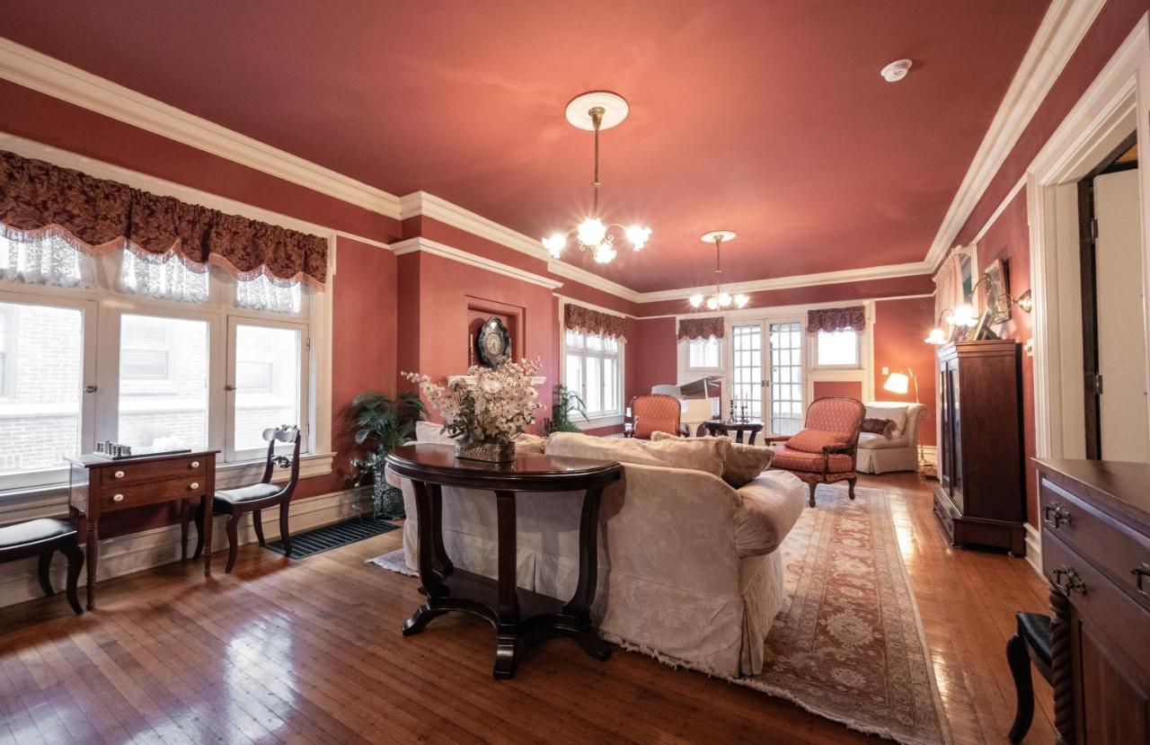 Stone Soup Inn Indianapolis Bagian luar foto