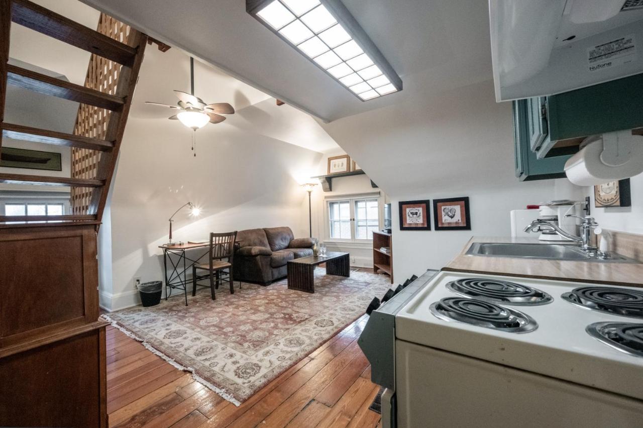 Stone Soup Inn Indianapolis Bagian luar foto