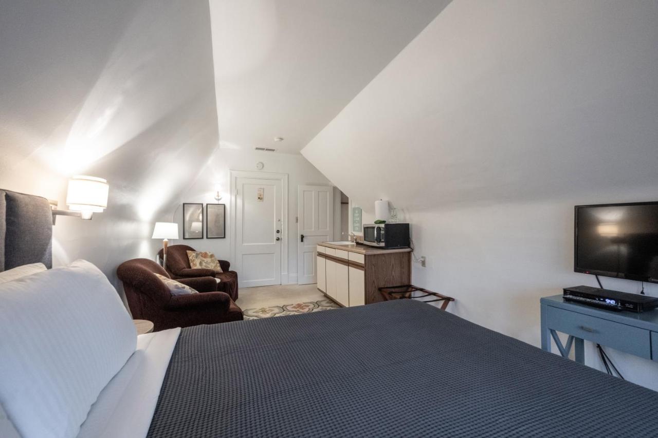 Stone Soup Inn Indianapolis Bagian luar foto