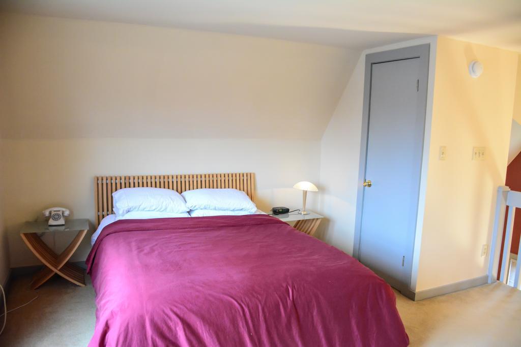 Stone Soup Inn Indianapolis Bagian luar foto